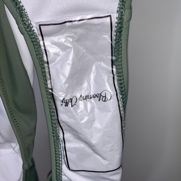 NEW BLOOMING JELLY Green White High Rise Bikini - Picture 14 of 16